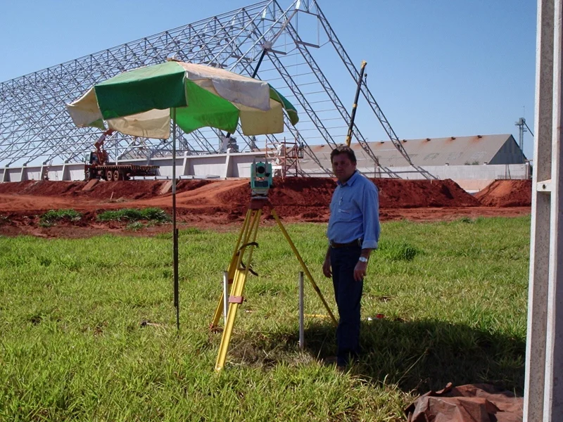 Levantamento topográfico planimétrico cadastral